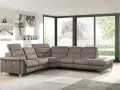 Canapé microfibre : confort et entretien facile, mais attention aux taches. Ce modèle modulable offre de nombreux avantages pour votre salon.