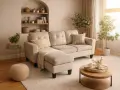 Un salon cosy avec un canapé d'angle beige, des coussins texturés, une couverture jetée et des plantes. La dimension canapé est parfaite pour ce coin détente.