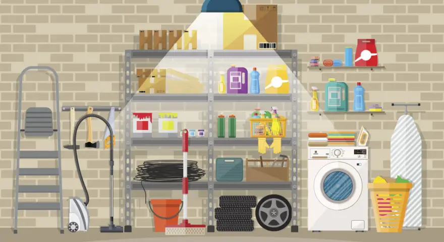 Étagères bien rangées, outils, aspirateur, machine à laver et panier à linge : une belle idée aménagement cave pour tout organiser.
